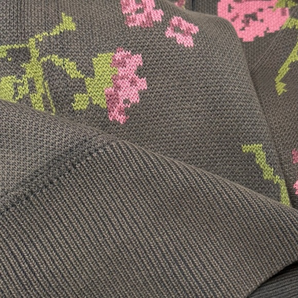 Chamomile Pattern Cardi - Picture 7 of 7